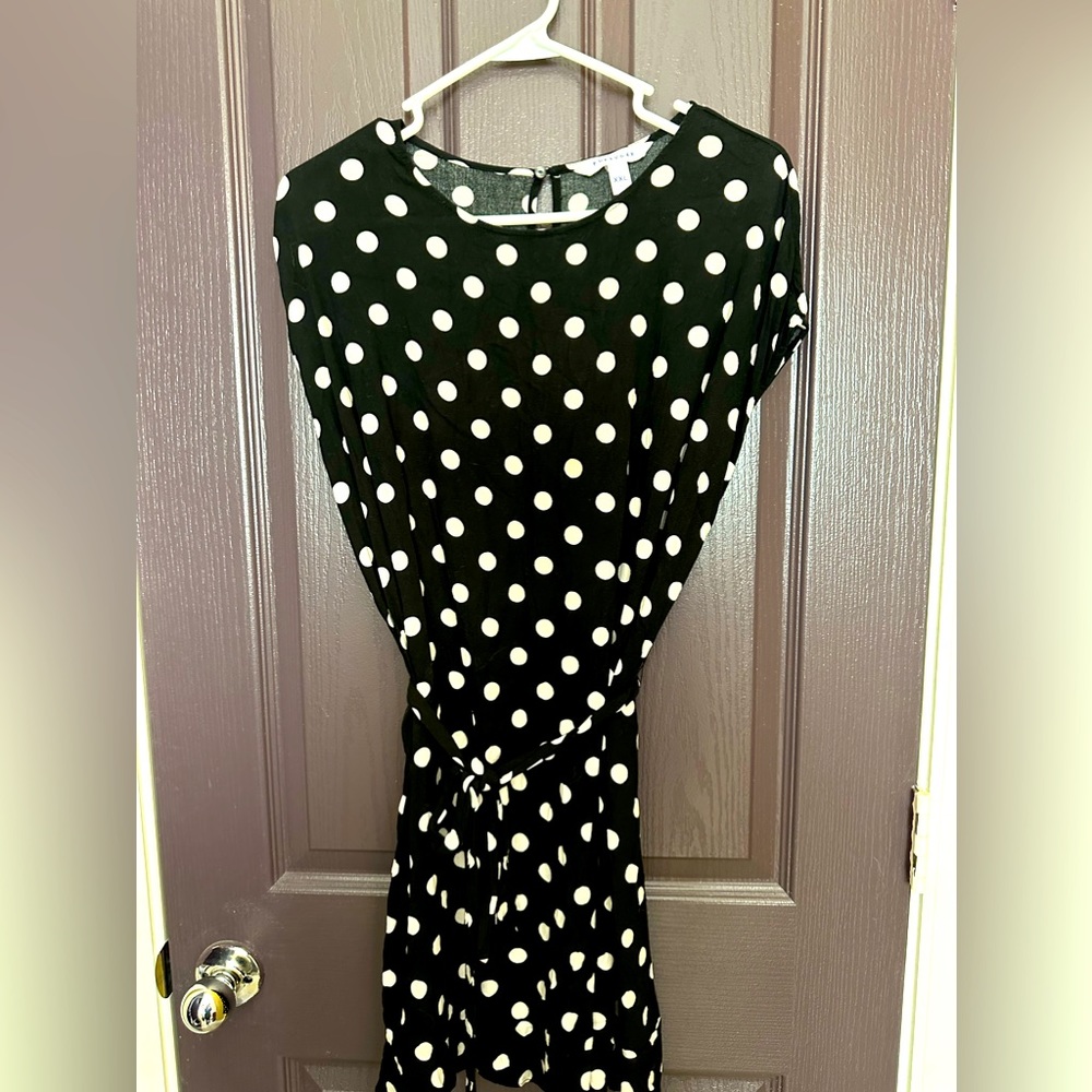 Pop Sugar black white polka dot dress with a tie waist Size XL
